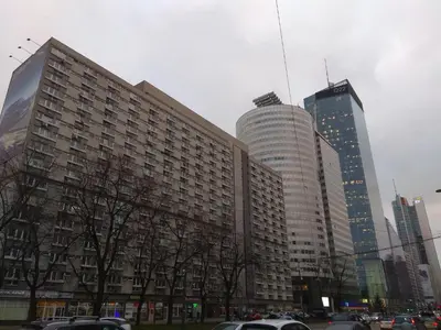Widok na miasto Warszawa z tego apartamentu