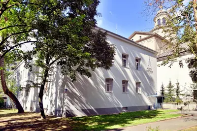 Budynek, w którym mieści się hostel
