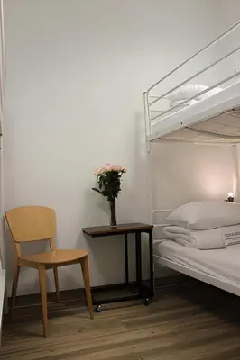 Łóżko lub łóżka w pokoju w obiekcie Warsaw Hostel Centrum Private Rooms & Dorms