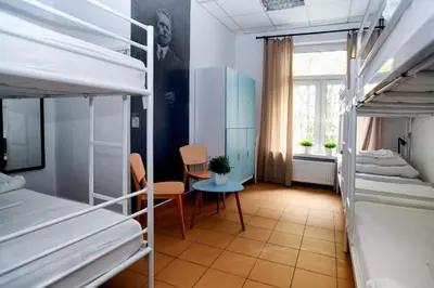 Łóżko lub łóżka w pokoju w obiekcie Warsaw Hostel Centrum Private Rooms & Dorms