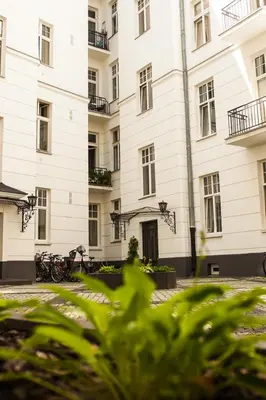 Budynek, w którym mieści się apartament