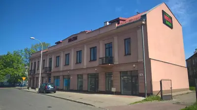 Budynek, w którym mieści się hostel
