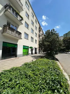 Budynek, w którym mieści się apartament