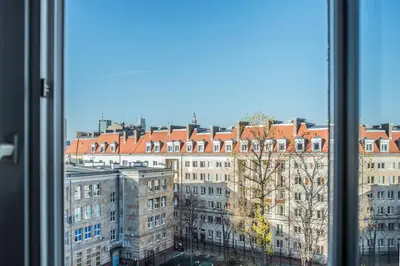 Widok na miasto Warszawa z tego apartamentu