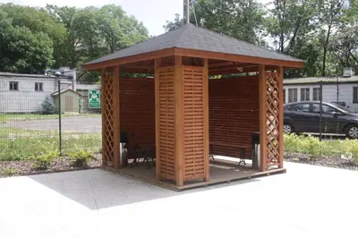 Budynek, w którym mieści się hostel