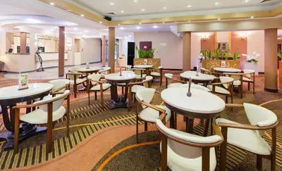 Restauracja lub miejsce do jedzenia w obiekcie Hotel Boss
