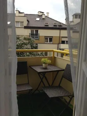 Balkon lub taras w obiekcie Apartament Kabaty