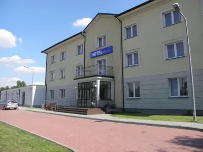Budynek, w którym mieści się hotel