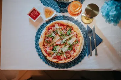 Jedzenie w hostelu lub w pobliżu