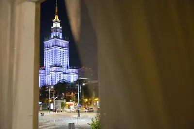 Widok na miasto Warszawa z tego apartamentu