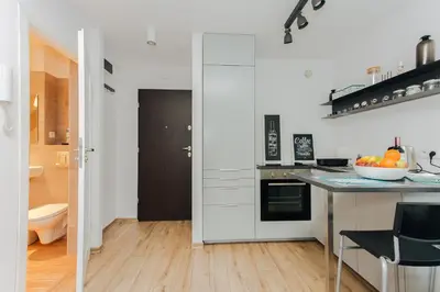 Kuchnia lub aneks kuchenny w obiekcie ShortStayPoland Grzybowska (B1)