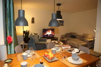 Część wypoczynkowa w obiekcie Dobra 54 by Homeprime