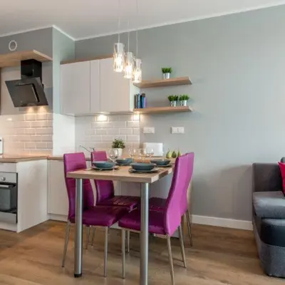 Kuchnia lub aneks kuchenny w obiekcie P&O Apartments EXPO XXI - at 12B Ordona Street