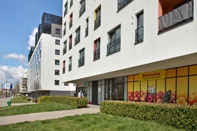 Budynek, w którym mieści się apartament