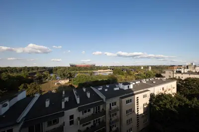 Widok na miasto Warszawa z tego apartamentu