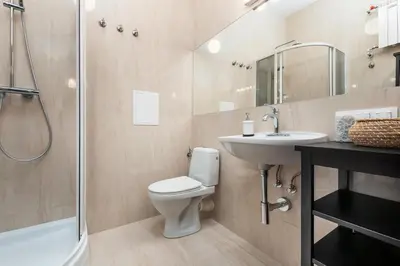 Łazienka w obiekcie Nowy Świat Cozy Apartment Warsaw by Noclegi Renters