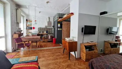 Telewizja i/lub zestaw kina domowego w obiekcie Studio Klimat MOKOTÓW