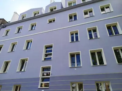 Budynek, w którym mieści się apartament