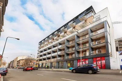 Budynek, w którym mieści się apartament