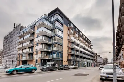 Budynek, w którym mieści się apartament