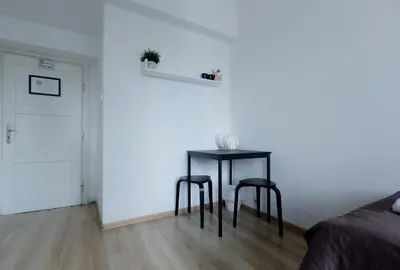 Łóżko lub łóżka w pokoju w obiekcie Hidden Peak - Guestrooms