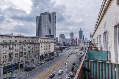 Widok na miasto Warszawa z tego apartamentu