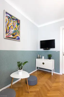 Telewizja i/lub zestaw kina domowego w obiekcie ClickTheFlat Apartment Chmielna 7