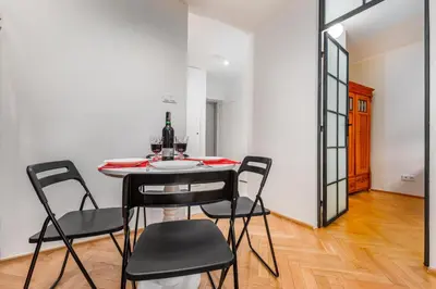 Plan piętra w obiekcie Apartments City Center Warsaw by Noclegi Renters
