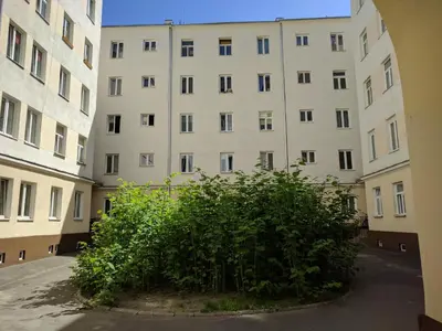 Budynek, w którym mieści się apartament
