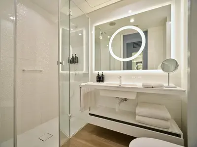 Łazienka w obiekcie Hotel Indigo Warsaw Nowy Świat by IHG