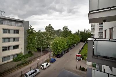 Budynek, w którym mieści się apartament