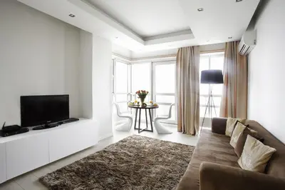 Telewizja i/lub zestaw kina domowego w obiekcie Platinum Residence