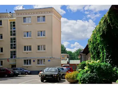 Budynek, w którym mieści się apartament