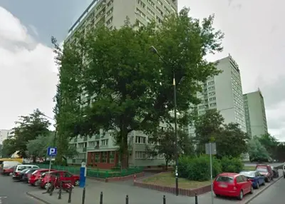 Budynek, w którym mieści się apartament