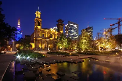 Widok na miasto Warszawa z tego apartamentu