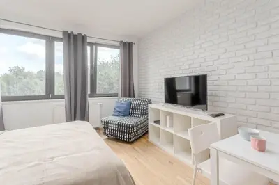 Telewizja i/lub zestaw kina domowego w obiekcie Chill Apartments Studio