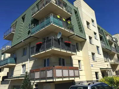 Budynek, w którym mieści się apartament