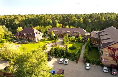 Budynek, w którym mieści się hotel