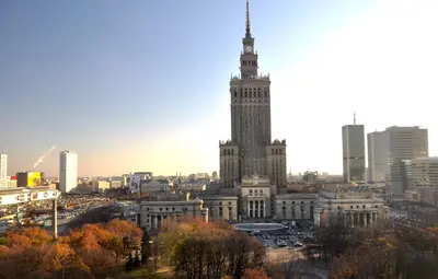 Widok na miasto Warszawa z tego apartamentu