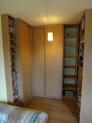 Łóżko lub łóżka w pokoju w obiekcie Metro Kabaty Studio