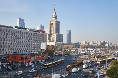 Widok na miasto Warszawa z tego apartamentu