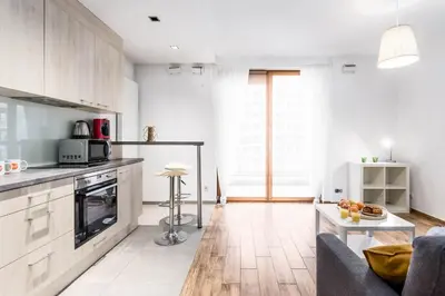 Kuchnia lub aneks kuchenny w obiekcie Chill Apartments Wola Center