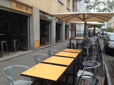 Restauracja lub miejsce do jedzenia w obiekcie P&O Apartments Poznańska