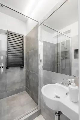 Łazienka w obiekcie Sport Rooms II Chodakowska Warszawa
