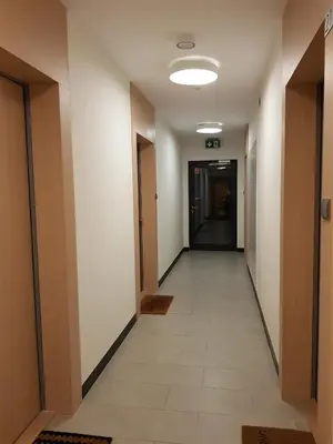 Plan piętra w obiekcie Hennela Apartment