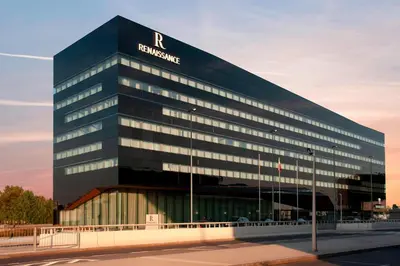 Budynek, w którym mieści się hotel