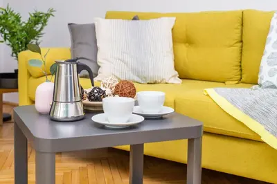 Część wypoczynkowa w obiekcie Warm & Family Friendly Apartment with Balcony by Noclegi Renters
