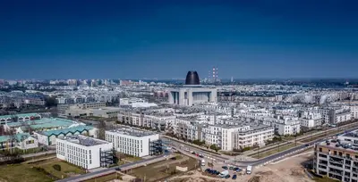 Widok na miasto Warszawa z tego apartamentu