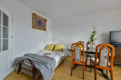 Telewizja i/lub zestaw kina domowego w obiekcie P&O Apartments Marconich 1 Wilanow
