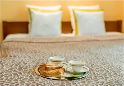 Łóżko lub łóżka w pokoju w obiekcie P&O Apartments Piwna